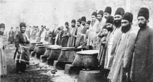 نذر در فرهنگ عامه مردم ایران چگونه ریشه‌دار شده است؟